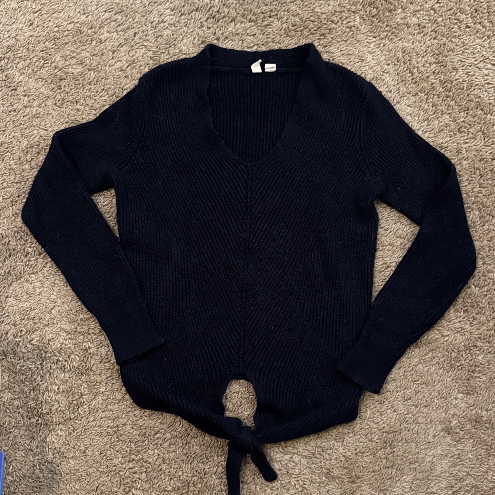 Moth by Anthropologie V-Neck Tie Front Sweater